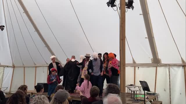 A joyful end to Vita Nova’s performance of ‘Hopefool’ by Sharon Coyne at Sandy Hill Arts this afternoon. The play promotes peace in the time of conflict and reminds people that we can make a difference , however small , to promote love and unity . Catch the upcoming performance of the play at the Wimborne Community Centre , 11th October at 2pm. Admission free. Come along to support and enjoy a life-affirming and uplifting performance that reminds us of our common humanity .#globalcitizen #unityindiversity #loveoverhate❤️