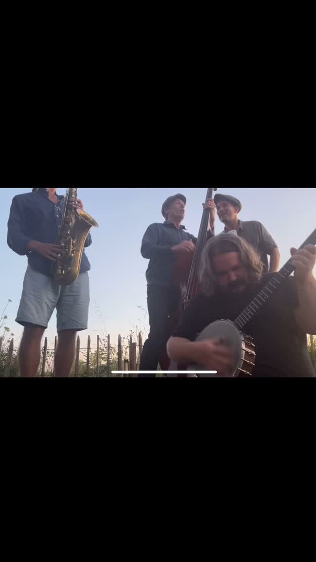 We are thrilled to say that the Ohlson Family Roadshow (@ohlsonfamilyroadshow) will be playing tomorrow as part of our Glenn Ross gig 🎶Arriving to Corfe Castle by bicycle (yes with double bass in tow), this New Orleans band will be bringing their fun and joyful energy to tomorrows performance.There will be good weather (fingers crossed), a bar and tapas ☀️👏🏼We hope to see you there!#livemusic #livemusicpurbeck #musicpurbeck #corfecastlemusic #concert #gig #livemusicdorset